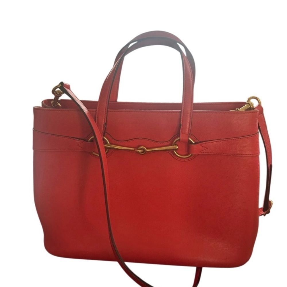 Gucci Red Shoulder Bag with Gold horsebit Hardware - Picture 2 of 15